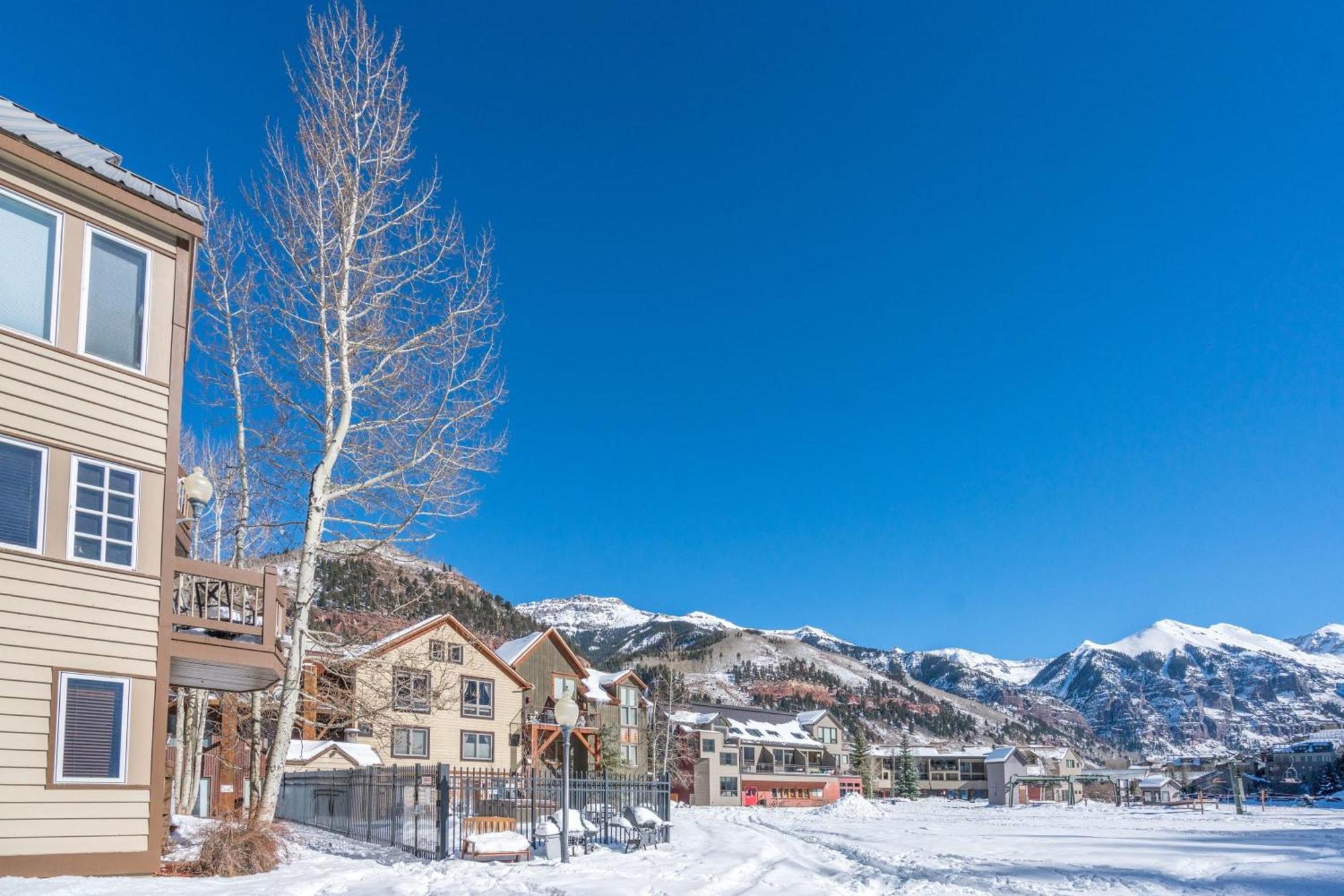 Etta Place Too 113 By Avantstay Close To Town The Slopes In Complex W Communal Pool Hot Tub Telluride Bagian luar foto